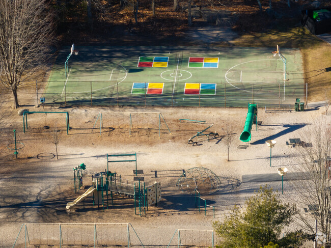 Old County Elementary, Smithfield: Nurturing young minds for success.
