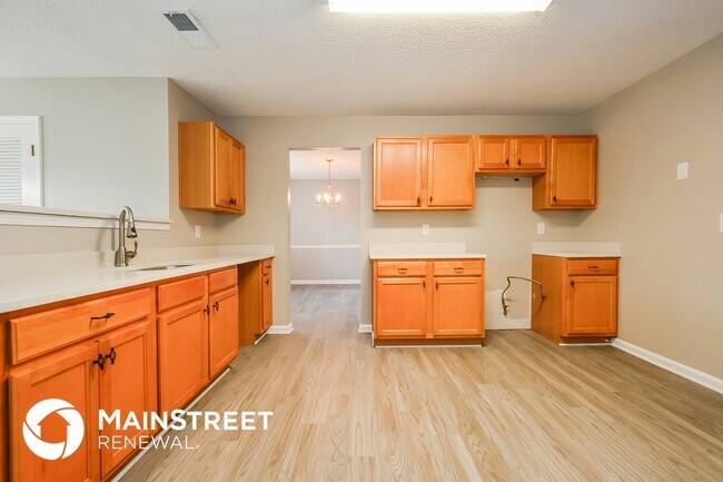 1707 Deer Crossing Way, Jonesboro, GA 30236 - photo 7