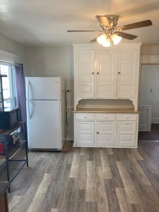 817 Hess Ave Unit up, Erie, PA 16503