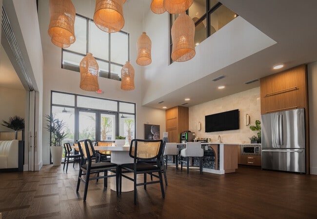 Reva, Fort Myers, FL 33966 - photo 3