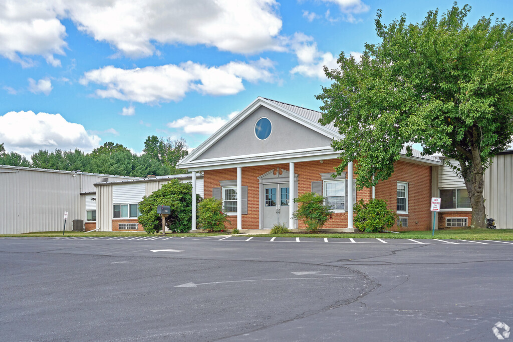 Heritage Academy provides a 1-10 teacher student ratio.