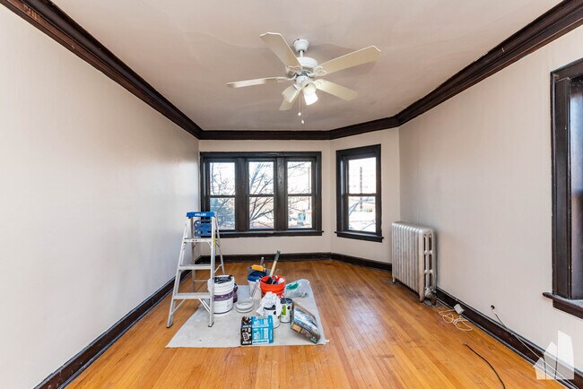 4455 N Artesian Ave unit 2, Chicago, IL 60625 - photo 2