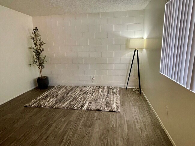 The Lowell Apartments, Tucson, AZ 85719 - photo 7