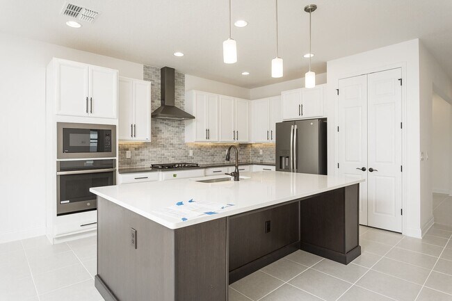 3897 Plymouth Sorrento Rd unit 36849117, Apopka, FL 32712 - photo 2