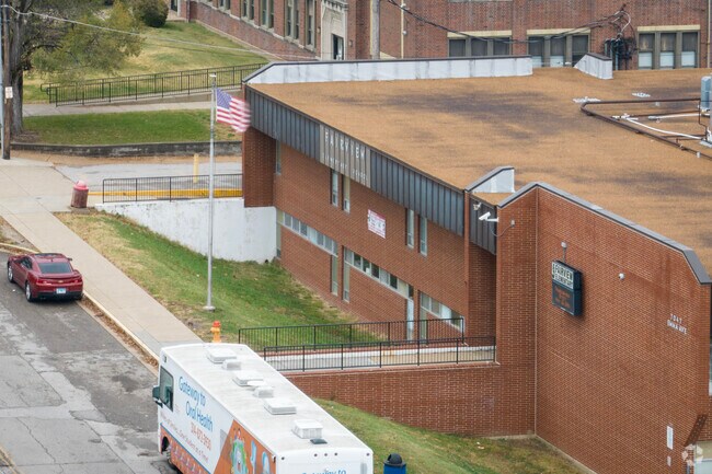 Fairview Primary School is a well ranked choice in the Jennings Mo area.