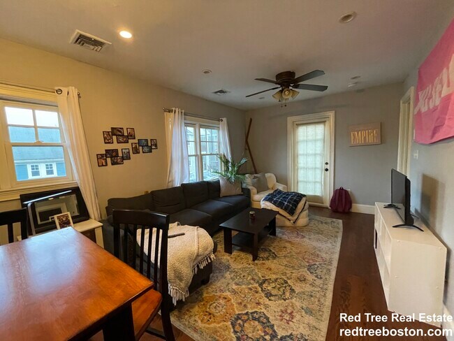 2 Iroquois St unit 2, Roxbury Crossing, MA 02120 - photo 2