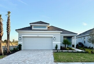 7735 Caspian St, Palmetto, FL 34221