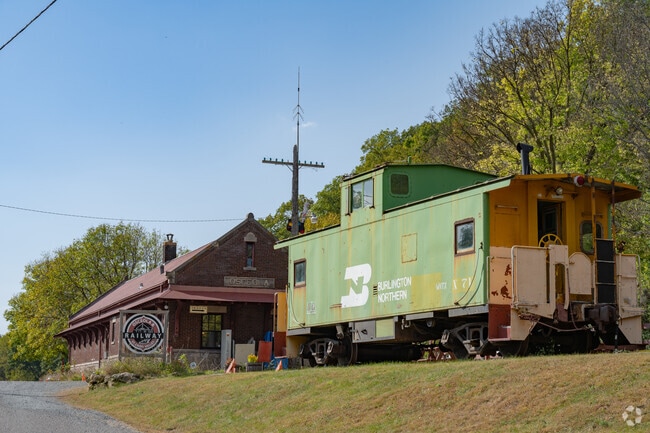 Osceola & St. Croix Valley Railway offers scenic rides near St. Croix River.