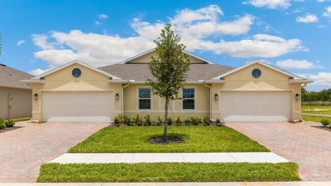 16429 Bridle Ridge St, Port Charlotte, FL 33953 - photo 3