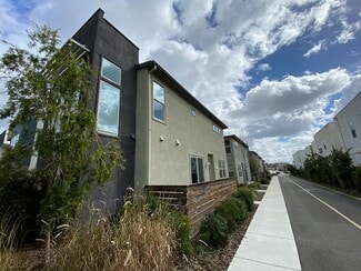 218 Box Ln, Sacramento, CA 95818