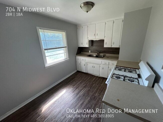704 N Midwest Blvd, Oklahoma City, OK 73110 - photo 2