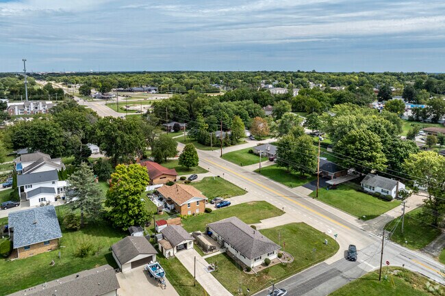 Irvin Park is an affluent suburban neighborhood known for larger homes and expansive lots.