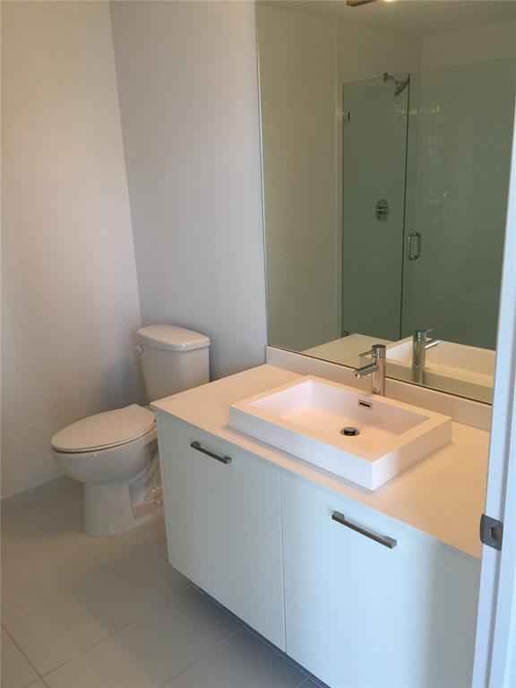 Centro unit 2904, Miami, FL 33131 - photo 7