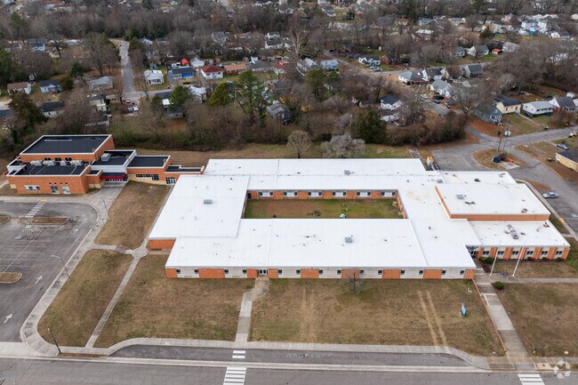 An aerial view of Pleasants Lane Elementary School.