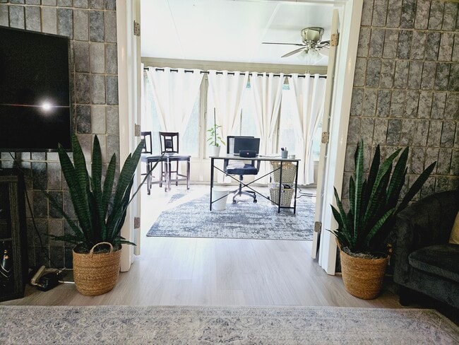 Bonus room/office/french doors