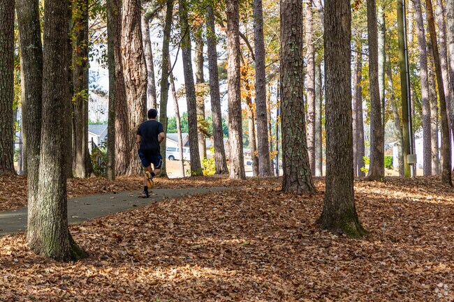 Independence Park has walking trails covered in shade in Jonesboro.