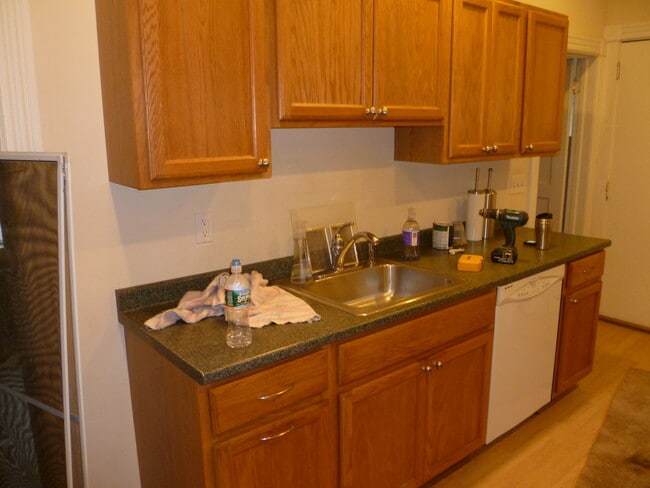 129 Grandview St, Bennington, VT 05201 - photo 3