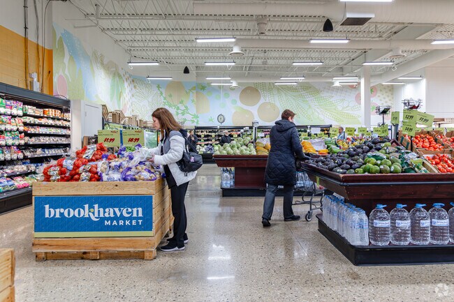 Brookhaven has fresh produce available in Mount Shire.