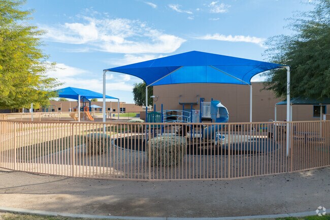 Simonton Elementary in San Tan Valley provides a secure space for students to learn and play.