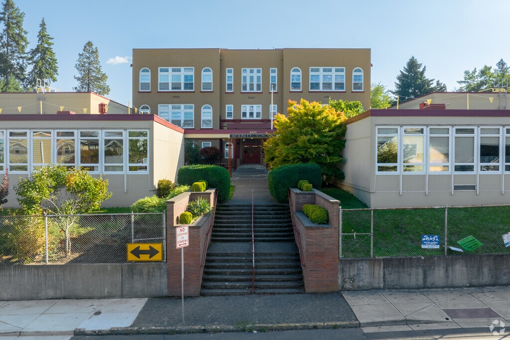 McKinley Elementary School serves grades K-5 on McGilchrist St SE in Salem.