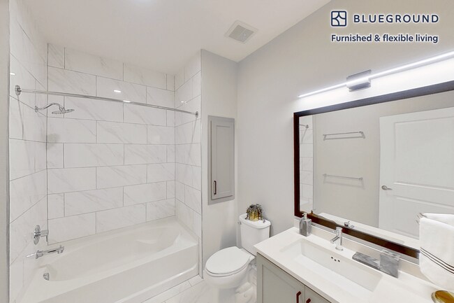 6301 Shellmound St unit FL7-ID10127A, Emeryville, CA 94608 - photo 7