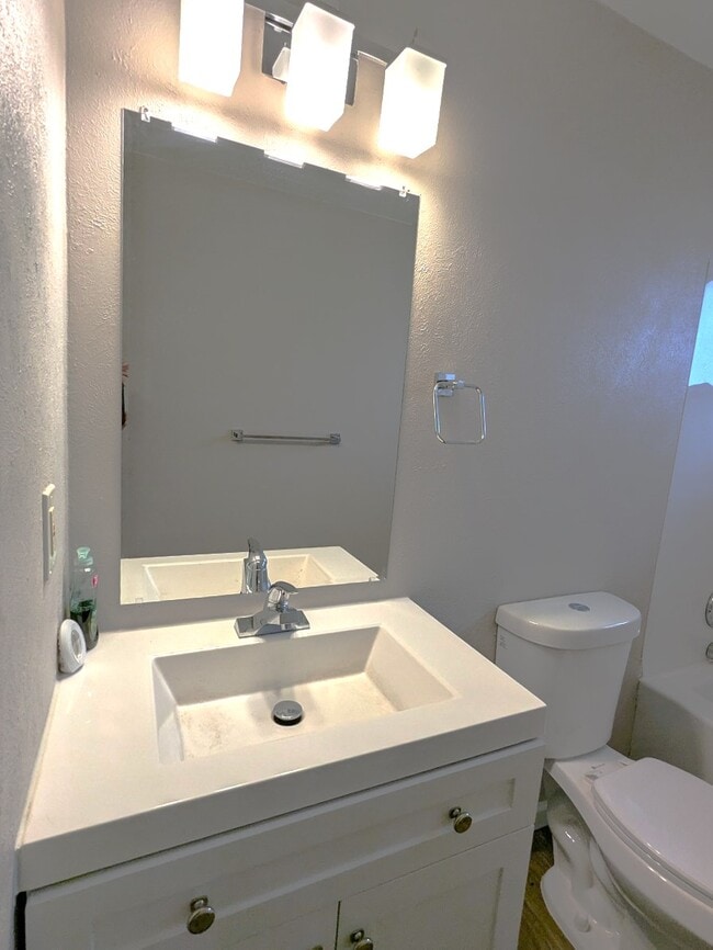 14250 E 22nd Place, Aurora, CO 80011