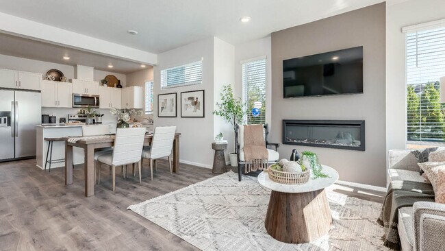 3587 SW Thomas Ave, Gresham, OR 97080 - photo 4