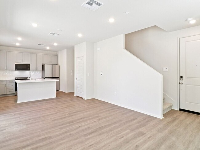 28525 Via Crianza, Temecula, CA 92591 - photo 3