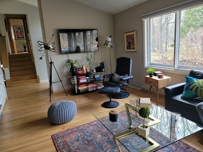 11810 N Schwemer Ln, Mequon, WI 53092 - photo 6