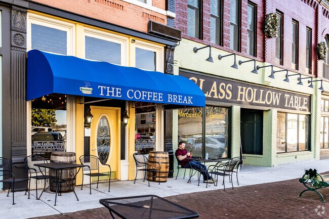 The Coffee Break is located in the historic downtown square of Shelbyville.