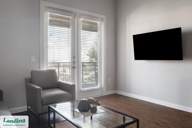 4300 Cromwell Dr unit 1305, Kyle, TX 78640 - photo 3