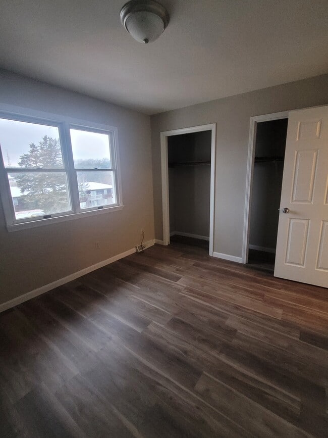 2207 Weathered Rock Rd unit Apartment B, Jefferson City, MO 65101 - photo 4