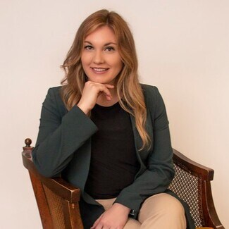 Ari Stine