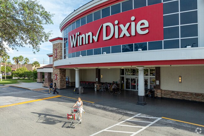 Grocery shopping is very close to Scarborough at the Winn Dixie.