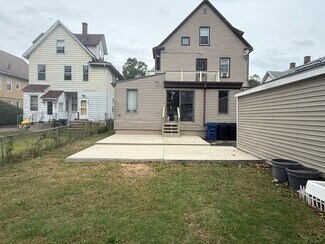 134 Noble St, West Haven, CT 06516