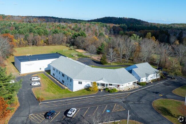 South Hampton’s Barnard School earns high marks for academics.