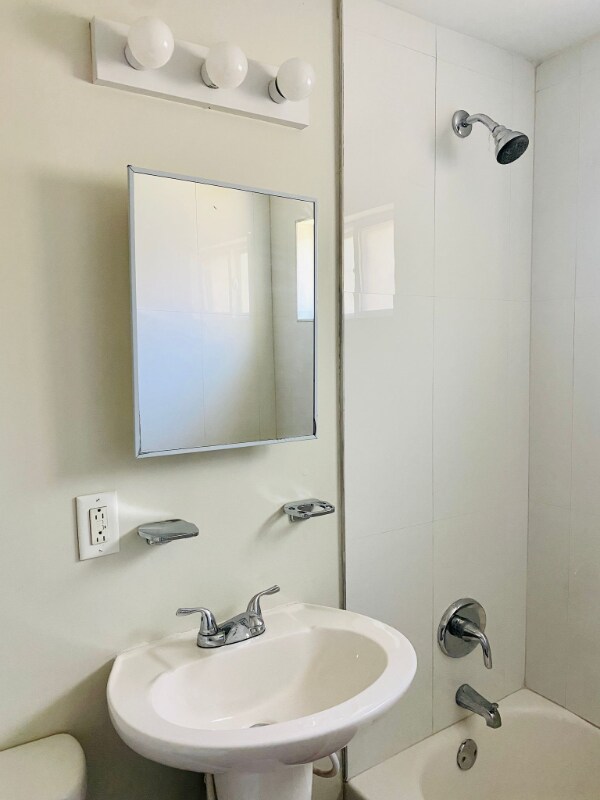 201 Chandler Dr unit 25B, Gaffney, SC 29340 - photo 6