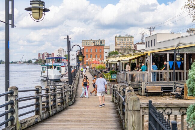Downtown Wilmington has beautiful restaurants and shops right on the Cape Fear River.
