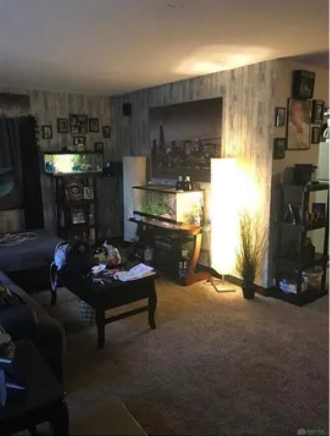 803 Uhrig Ave unit Apartment 3, Dayton, OH 45406 - photo 4