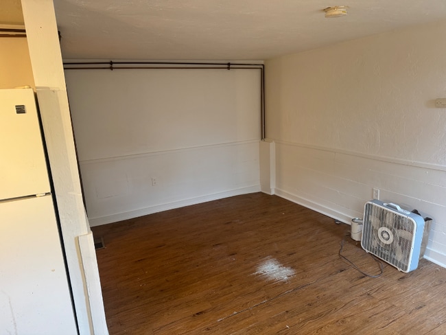 166 Seaview Ave unit 2, South Yarmouth, MA 02664 - photo 4