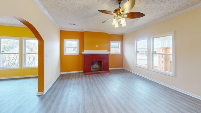 308 4th St NW, Attalla, AL 35954 - photo 2