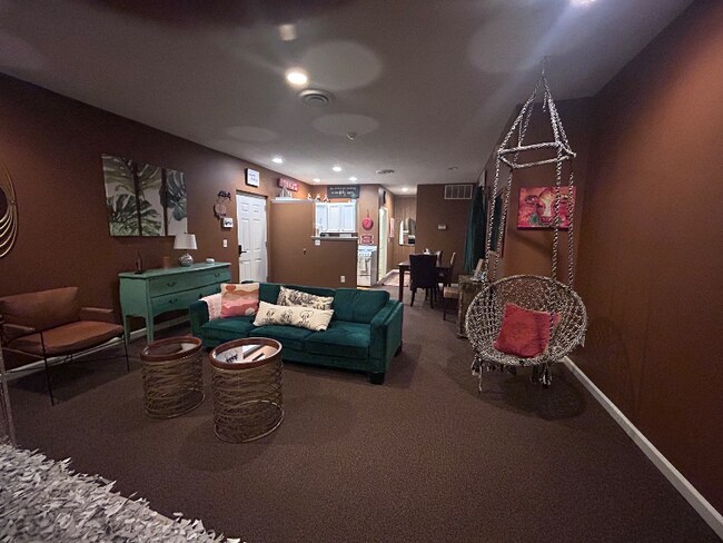 11609 Detroit Ave unit 1, Cleveland, OH 44102 - photo 5