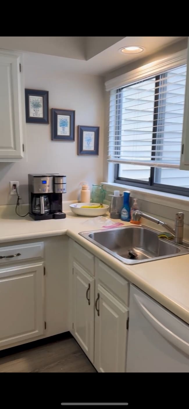 50 Lance Cir Unit Old Town Commons, Bridgeport, CT 06606