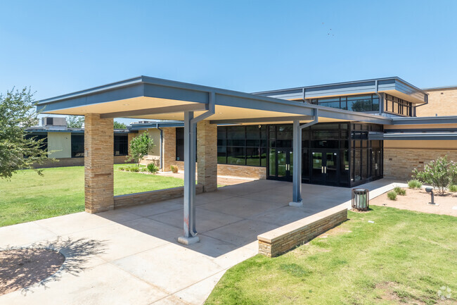 Fannin Middle School in Amarillo serves students from grades 6 to 8.