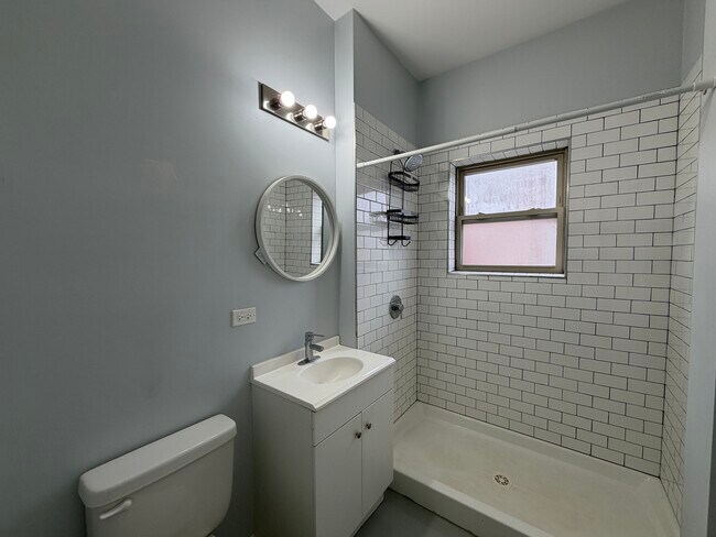 4716 N Racine Ave unit 214, Chicago, IL 60640 - photo 5