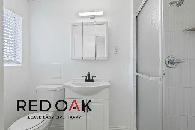 15901 S Vermont Ave unit 17, Gardena, CA 90247 - photo 6