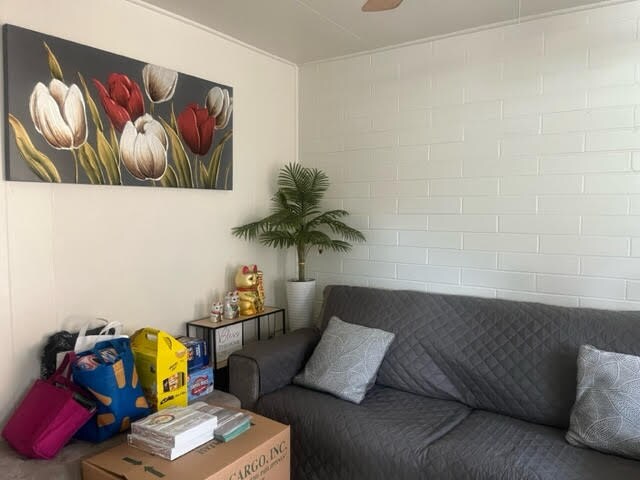 94-965-965 Awanei St unit A, Waipahu, HI 96797 - photo 1