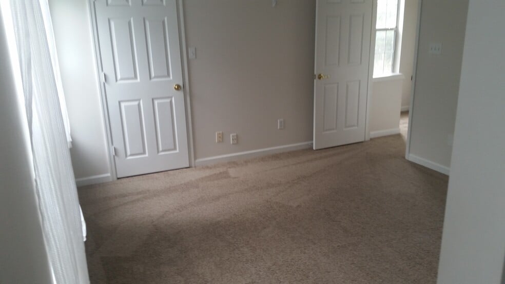 1310 Warsaw Rd, Roswell, GA 30076 - photo 1