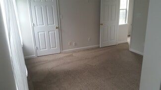 1310 Warsaw Rd, Roswell, GA 30076