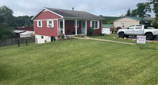 318 Amherst Rd, Staunton, VA 24401